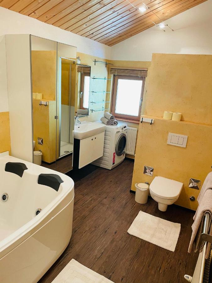 Uriges Alpen-Apartment Stefan Juen See Ngoại thất bức ảnh